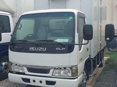 ISUZU ELF NKR / 6W / FREEZERVAN / 10FT / 4HL1