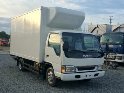 ISUZU 14FT ELF 6W FREEZERVAN 4HJ1