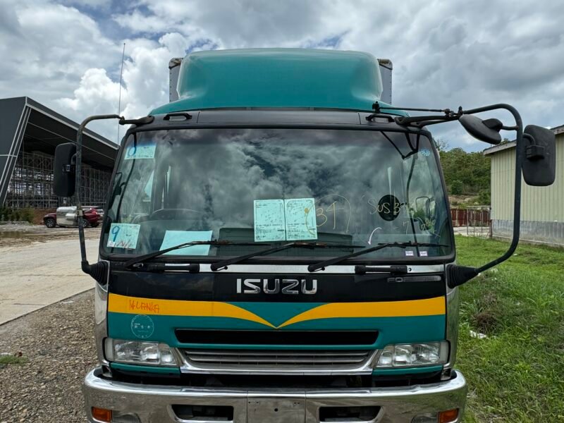 ISUZU FORWARD 6W WING VAN