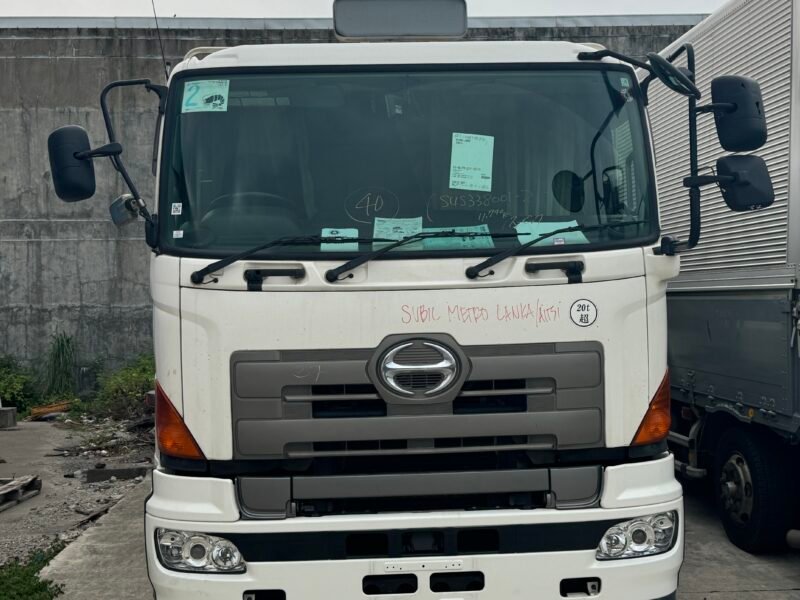 HINO 700 10W E13C FEED TRUCK